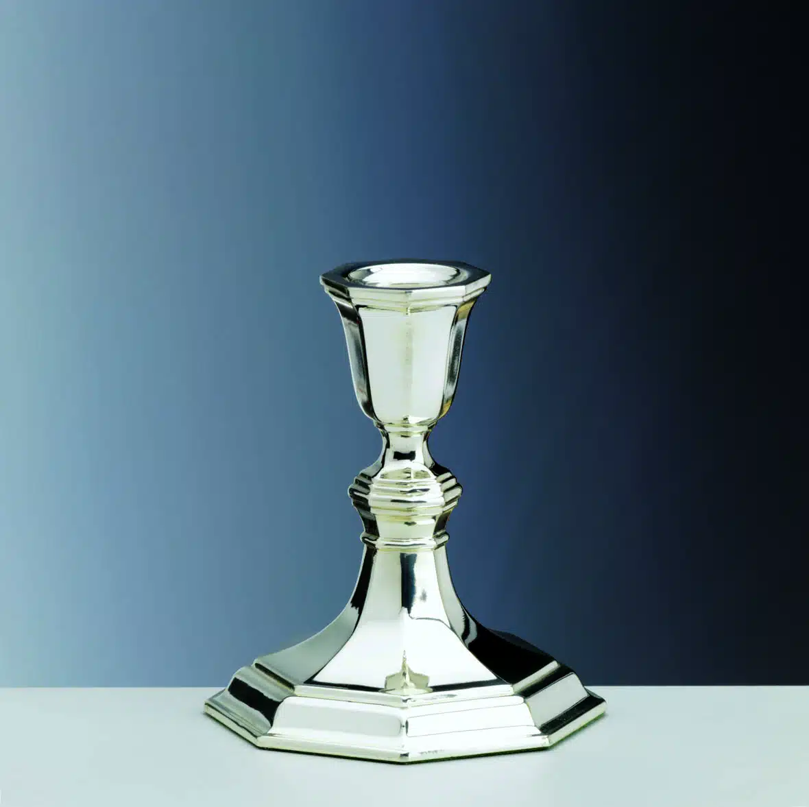 Ezüst gyertyatartó 10 cm