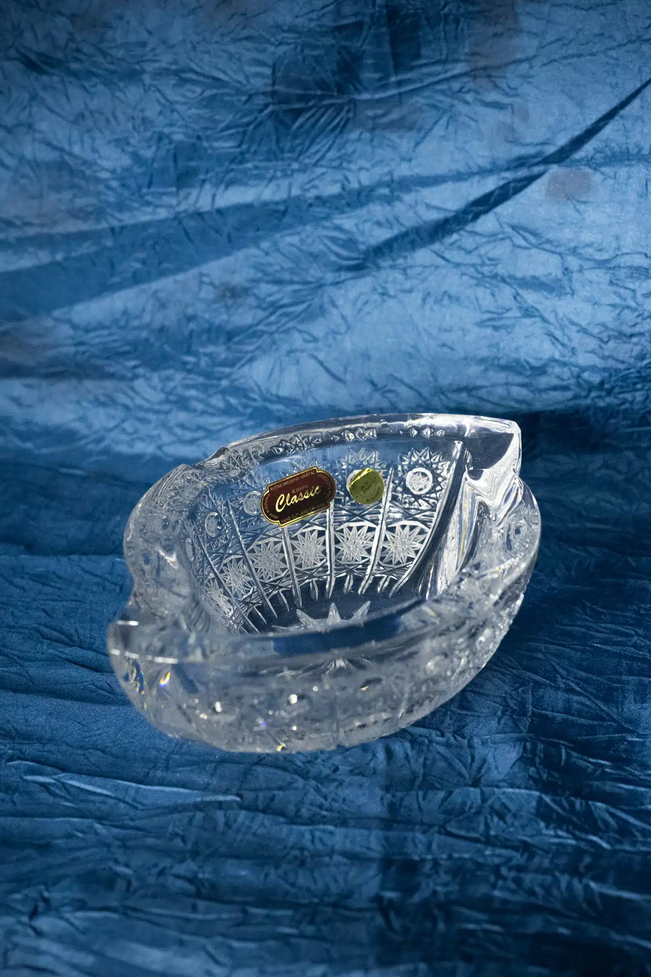 Krištálový brúsený popolník 18 cm