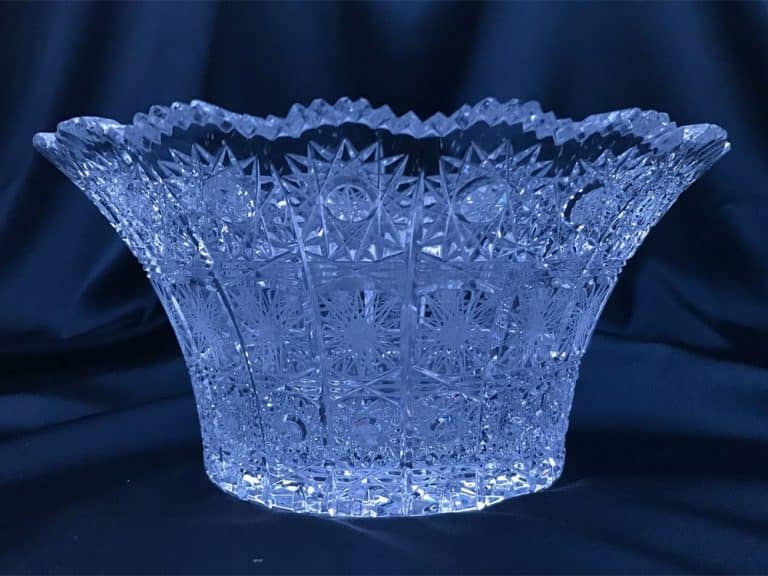 Vágott kristálytál 20 cm