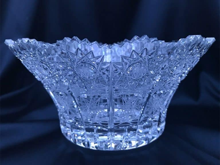 Vágott kristálytál 16 cm