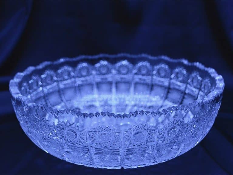 Vágott kristálytál 25 cm