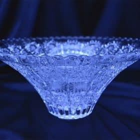 Vágott kristálytál 30 cm