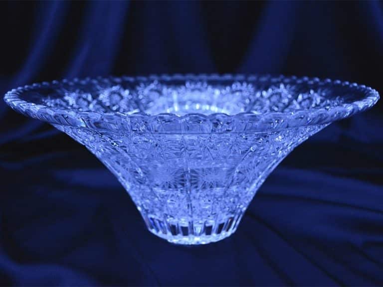 Vágott kristálytál 30 cm