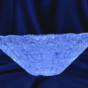Vágott kristálytál 30 cm