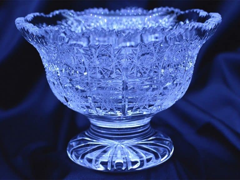 Vágott kristálytál 15 cm