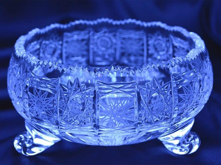 Vágott kristálytál 15 cm