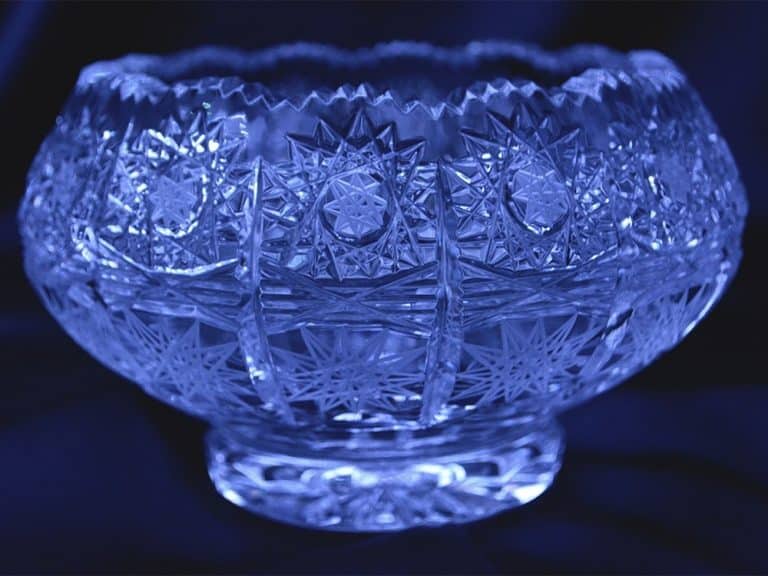 Vágott kristálytál 15 cm