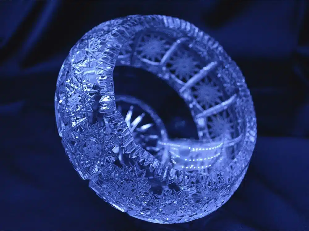 Vágott kristálytál 15 cm