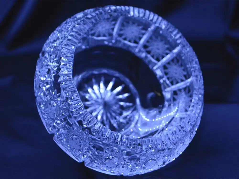 Vágott kristálytál 15 cm