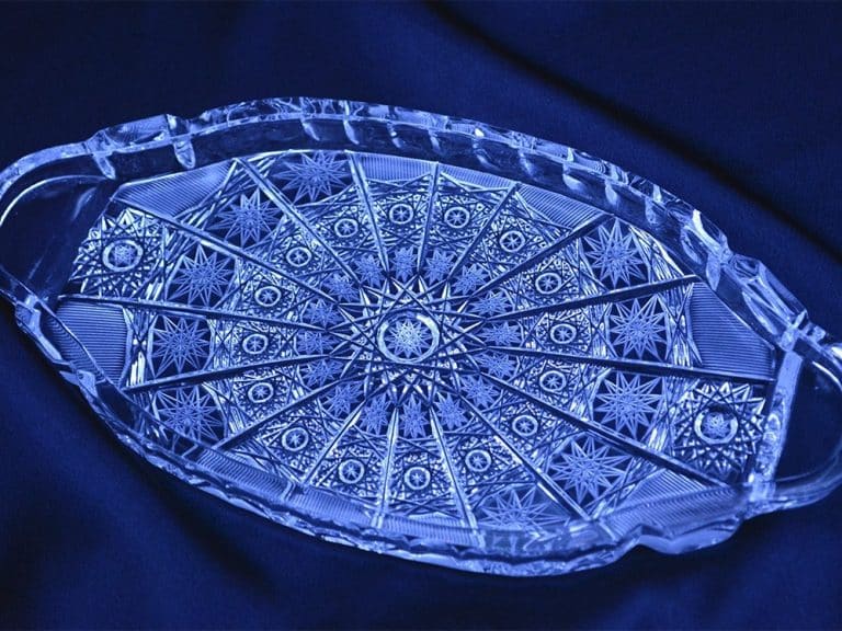 Kristálycsiszolású alátét 24,5 cm