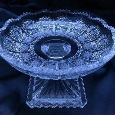 Krištálový brúsený tanier na podstavci 14,5 cm