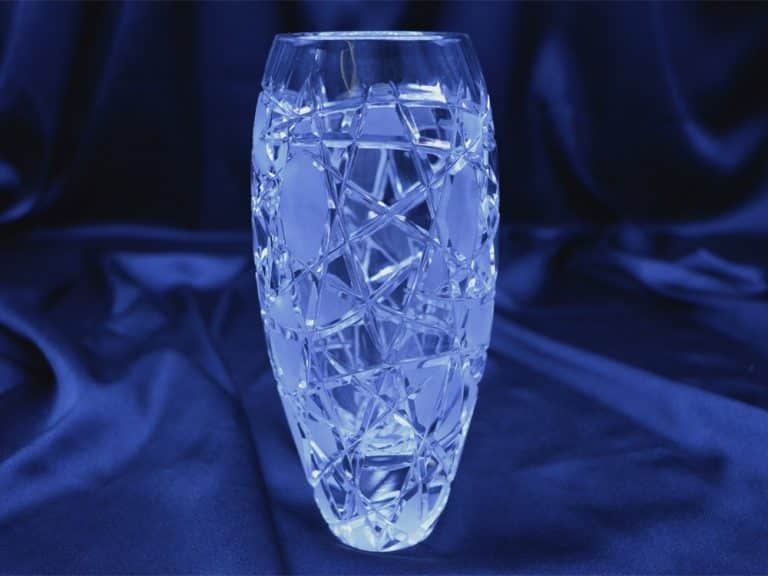Vágott kristályváza 18 cm