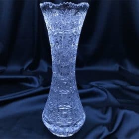 Vágott kristályváza 25 cm