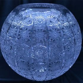 Vágott kristályváza 22 cm
