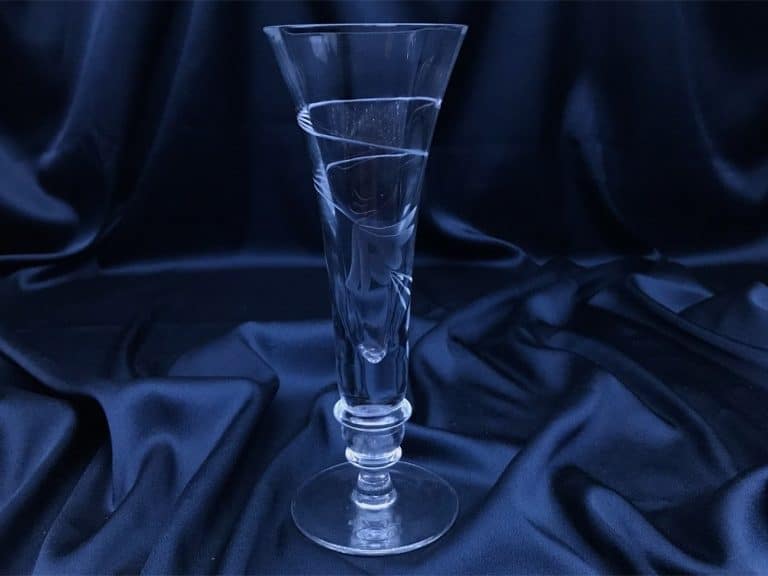 Vágott kristályváza 20 cm