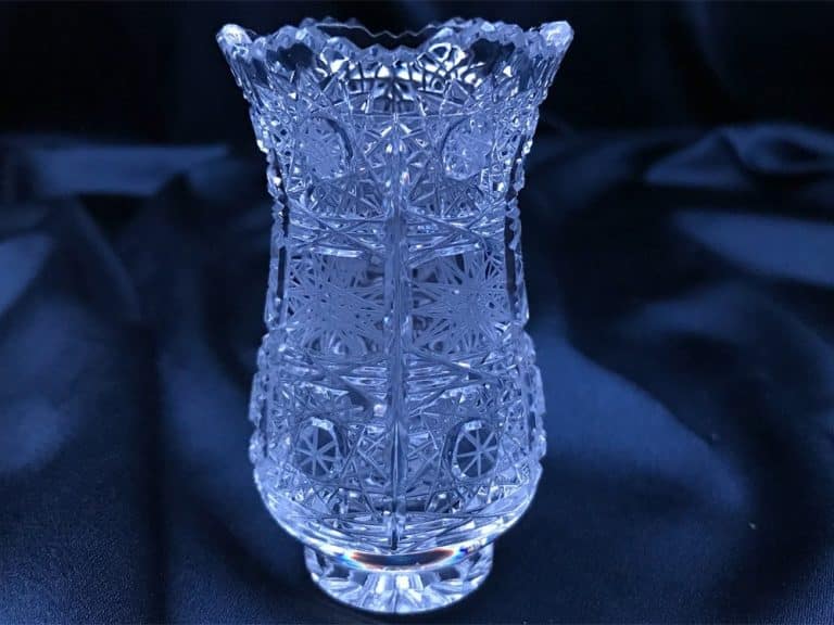 Vágott kristályváza 8,5 cm