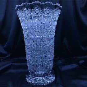 Vágott kristályváza 30 cm