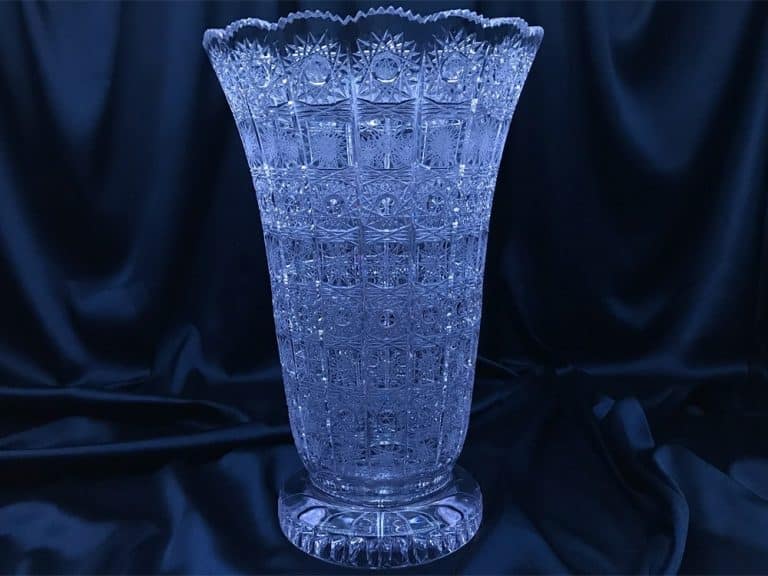 Vágott kristályváza 35 cm