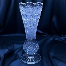 Vágott kristályváza 20 cm