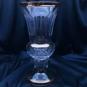 Vágott kristályváza 37 cm, arany díszítéssel