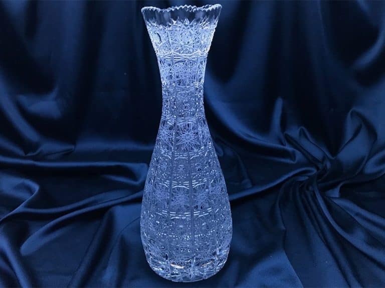 Vágott kristályváza 28 cm