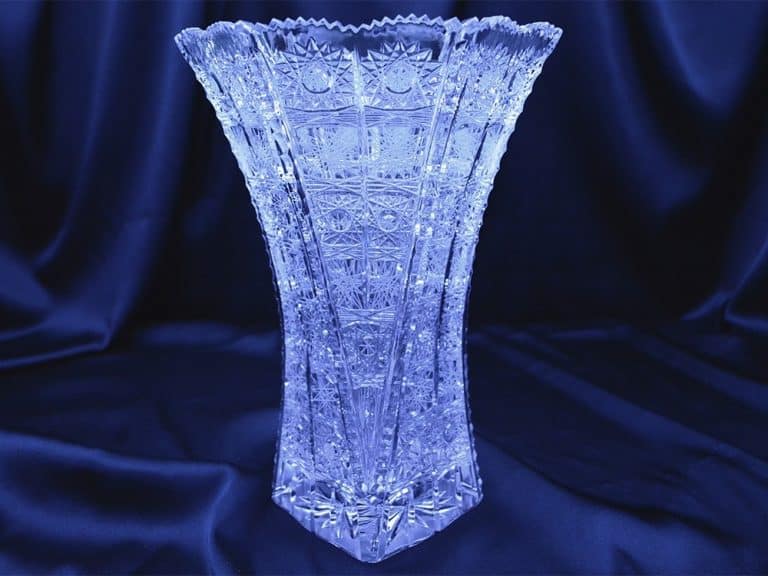 Vágott kristályváza 27 cm