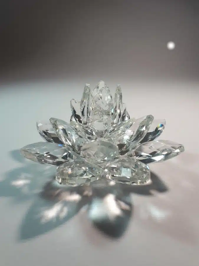 Krištálový lotosový kvet číry 15 cm