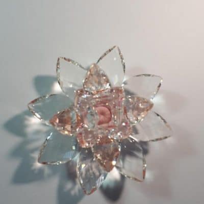 Krištálový brúsený lotosový kvet ružový 11 cm