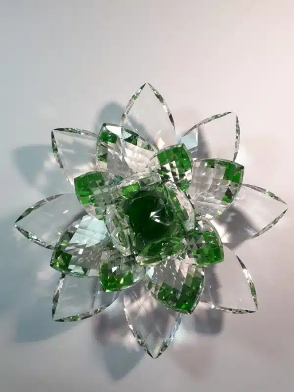 Kristály lótuszvirág zöld 20 cm
