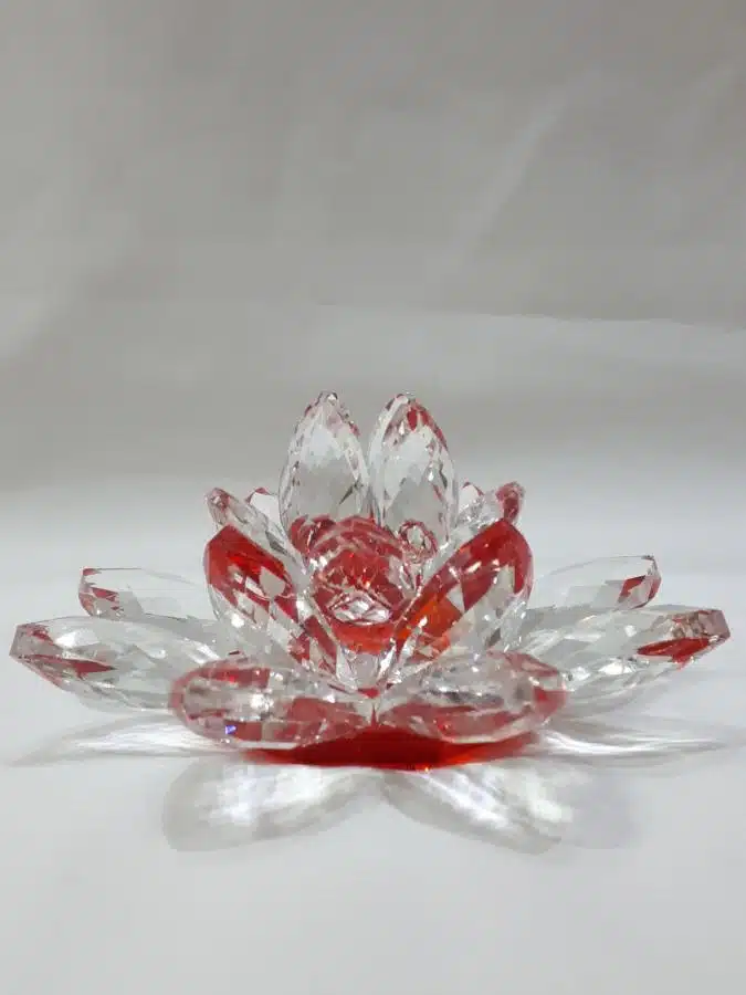 Krištálový brúsený lotosový kvet červený 11 cm