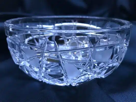 Vágott kristálytál 12 cm