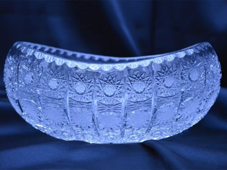 Vágott kristálytál 20 cm