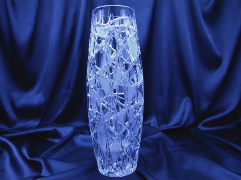Vágott kristályváza 30 cm