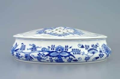 Cibulák – Bonboniéra oválna 29 cm – originál cibuľový porcelán 1. akosť