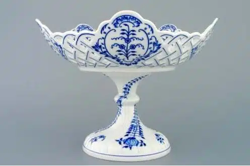 Cibulák – Misa 5-hranná 28 cm na ozdobnej nohe – originálny cibuľový porcelán 1. akosť