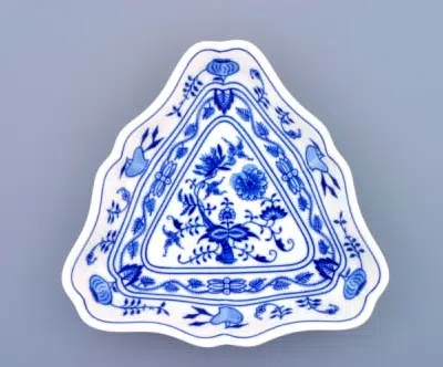 Cibulák – Misa šalátová 3-hranná 19,5 cm – originálny cibuľový porcelán 1. akosť