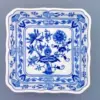Cibulák – Misa šalátová 4-hranná 21 cm – originálny cibuľový porcelán 1. akosť