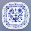 Cibulák – Misa šalátová 4-hranná 26 cm – originálny cibuľový porcelán 1. akosť