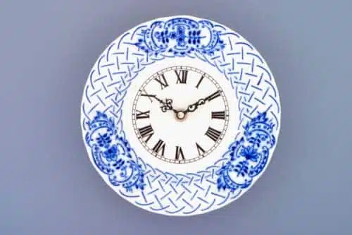 Hagymamintás porcelán - Dombornyomott óra 18 cm - eredeti Hagymamintás porcelán 1. minőség