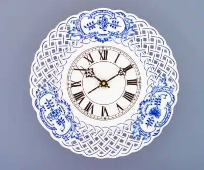 Cibulák – Hodiny prelamované 27 cm – originálny cibuľový porcelán 1. akosť