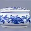 Cibulák – Dóza okrúhla – šperkovnica 9 cm – originál cibuľový porcelán 1. akosť