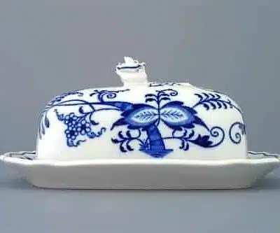 Cibulák – Dóza na maslo 17 x 13 cm – originálny cibuľový porcelán 1. akosť