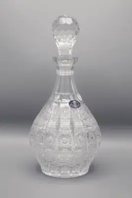 Crystal cut whiskys üveg ÚSVIT 850 ml