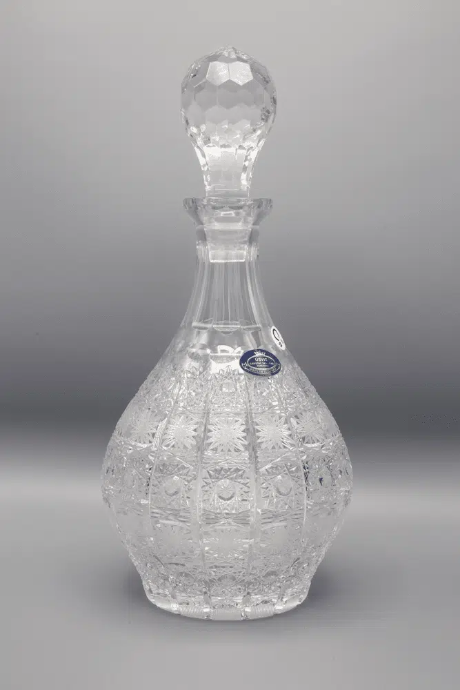 Krištáľová brúsená whisky fľaša ÚSVIT 850 ml