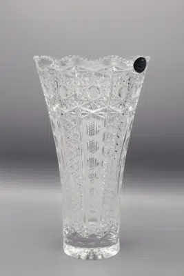 Vágott kristályváza ÚSVIT 23 cm