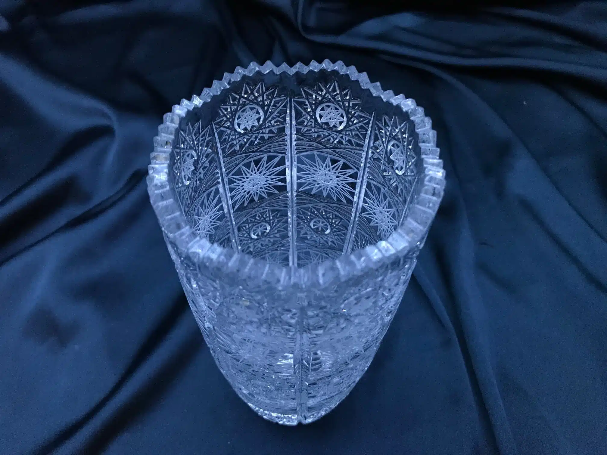Krištáľová brúsená váza 20 cm