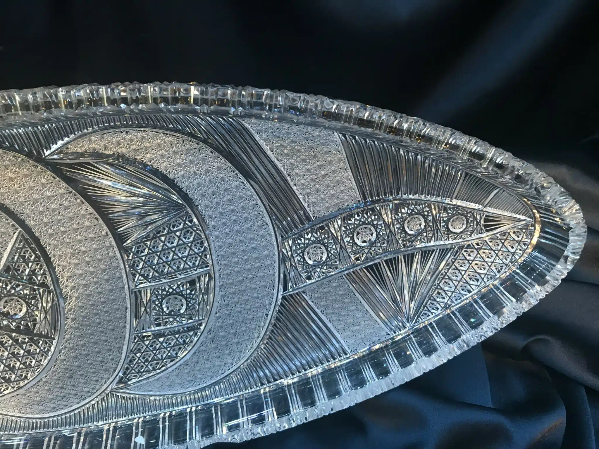 Krištáľová brúsená exkluzívna platňa 55 cm