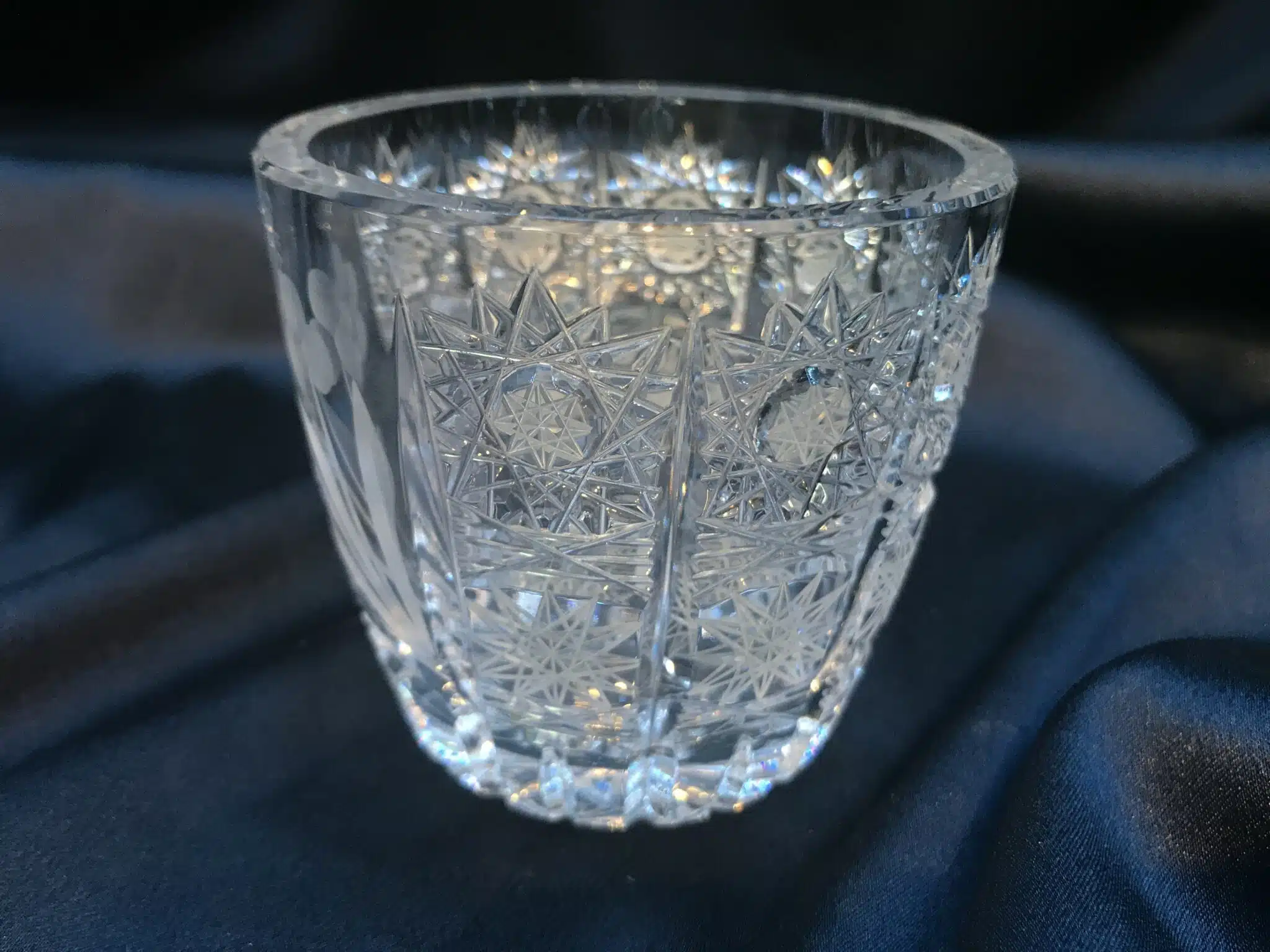 Krištálová brúsená cukornička 10 cm