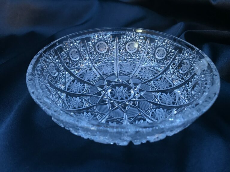 Vágott kristálytál 12 cm